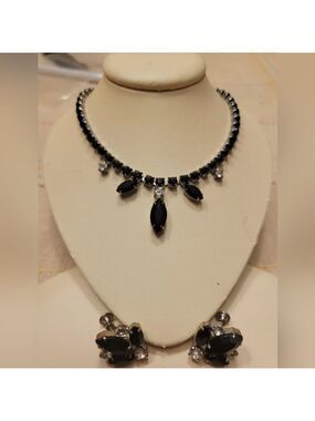 Weiss Black Rhinestone necklace & earring set